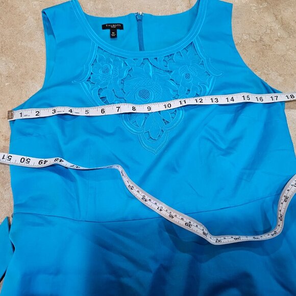 Women's Talbots Turquoise Embroidered Sateen Fit & Flare Tie Waist Dress Size 8P - Picture 4 of 8